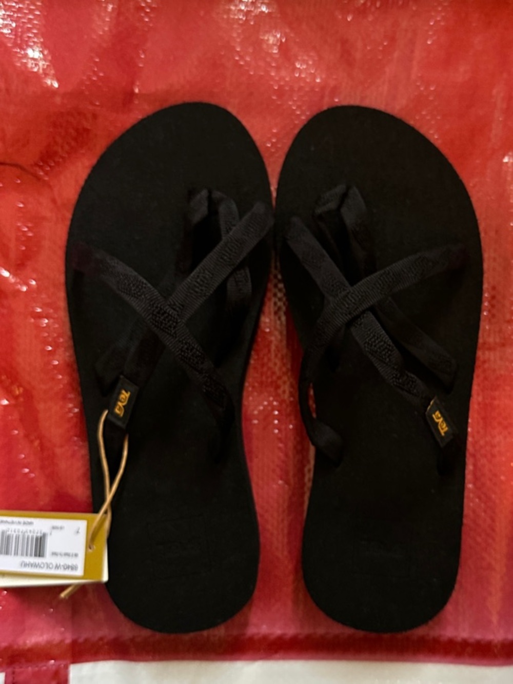 Teva Women's Black Crisscross flip flops
